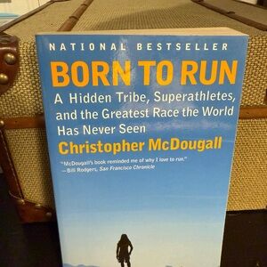 Born to Run by Christopher McDougall  Paperback